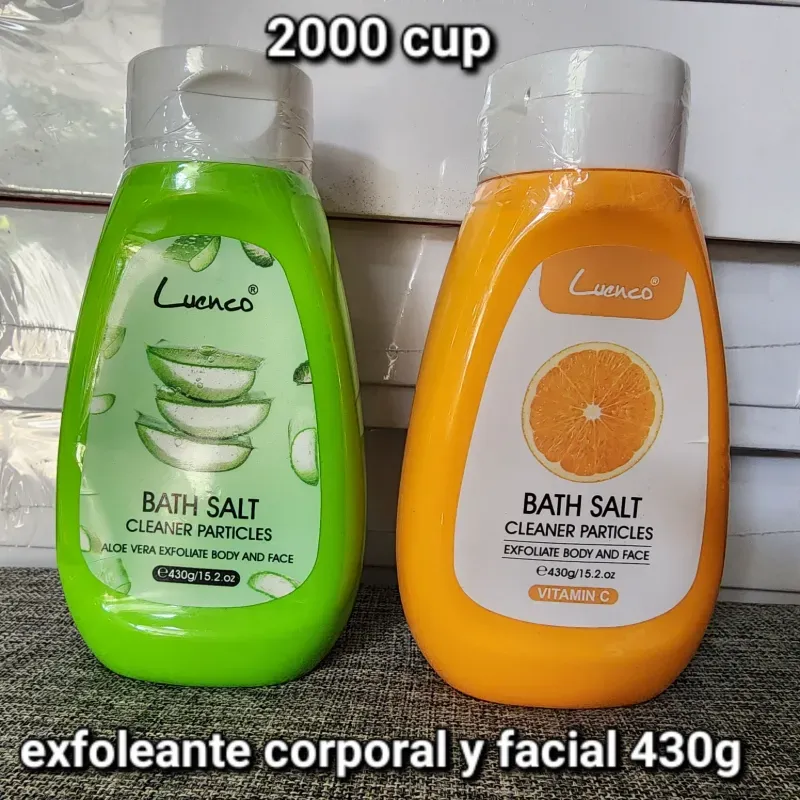 Exfoleantes corporales de aloe y vitamina C