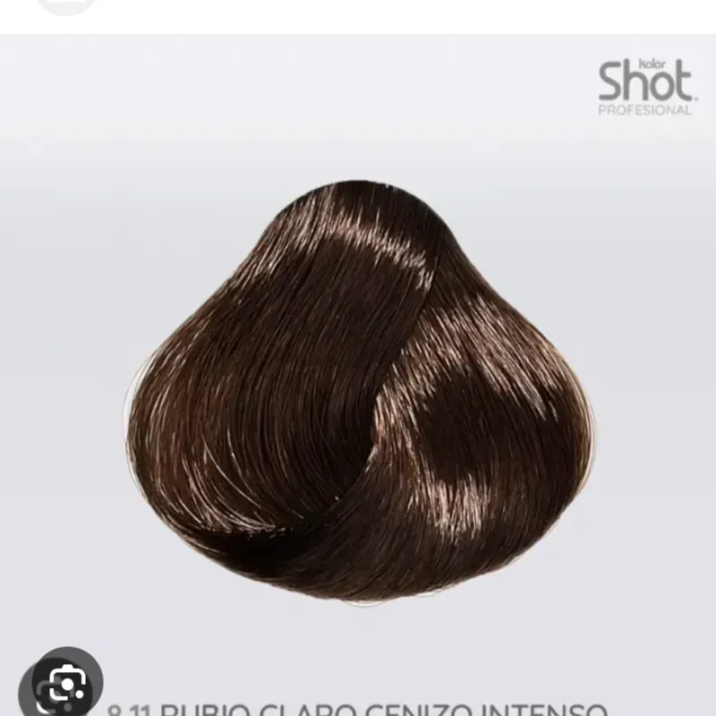 8.11 Rubio Claro Cenizo Intenso 