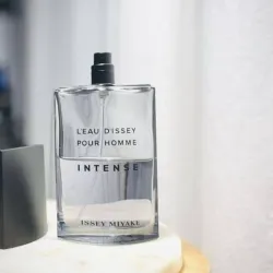 Issey Miyake 