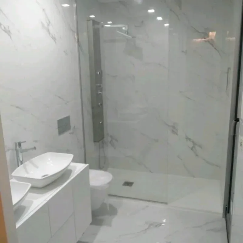26 USD/m² Porcelanato Español Blanco Jaspeado 120x60