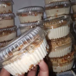 Porciones tres leches