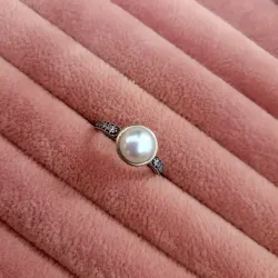 Anillo con Perla y Pavé 