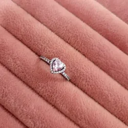 Anillo Corazón Rosa Elevado