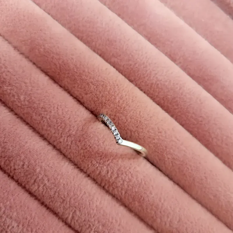 Anillo Deseo Clásico Resplandeciente