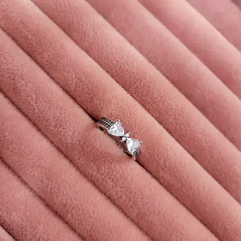 Anillo Doble Banda Lazo Brillante 