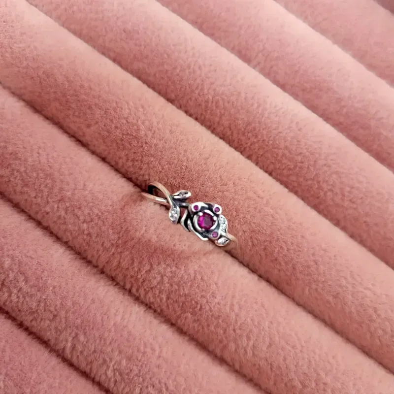 Anillo Rosa de La Bella y La Bestia Edición Princesas Disney 