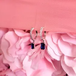 Aretes de Aro Rectángulo Azul Brillante 