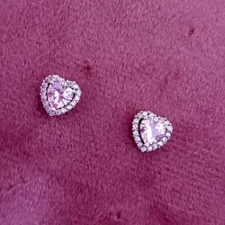 Aretes de Botón Corazón Elevado color rosa