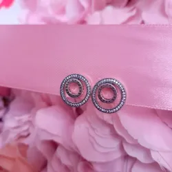 Aretes de Botón Doble Círculo Reluciente con Logo
