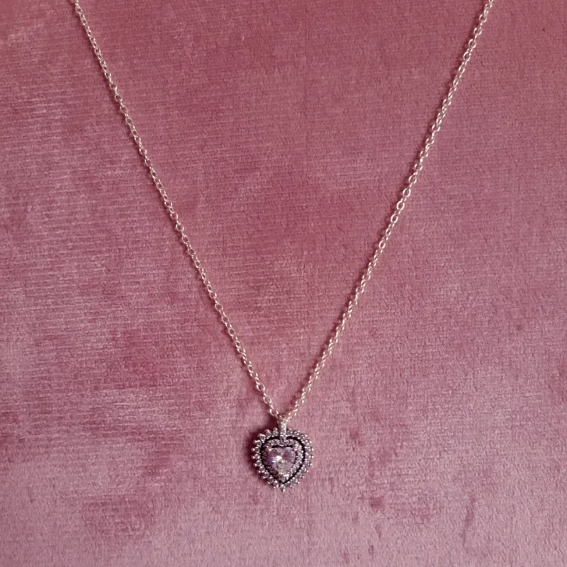 Cadena corazón brillante 