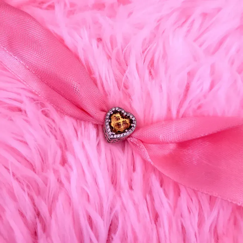 Charm Corazón Brillante 