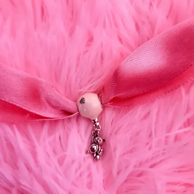 Charm de oso globo blanco
