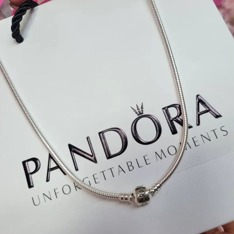 Collar Pandora Moments con cierre clásico de barril