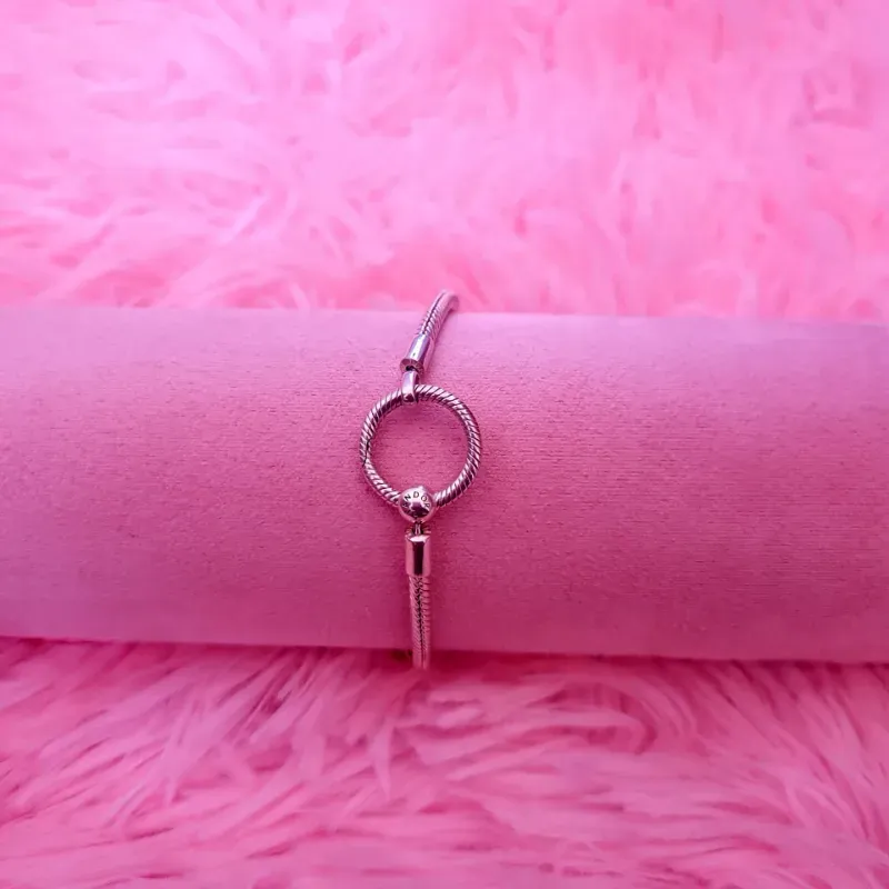Pulsera Pandora con cadena de serpiente y cierre en forma de O