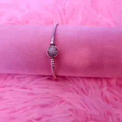 Pulsera Pandora con cierre redondo y corazón de brillantes 