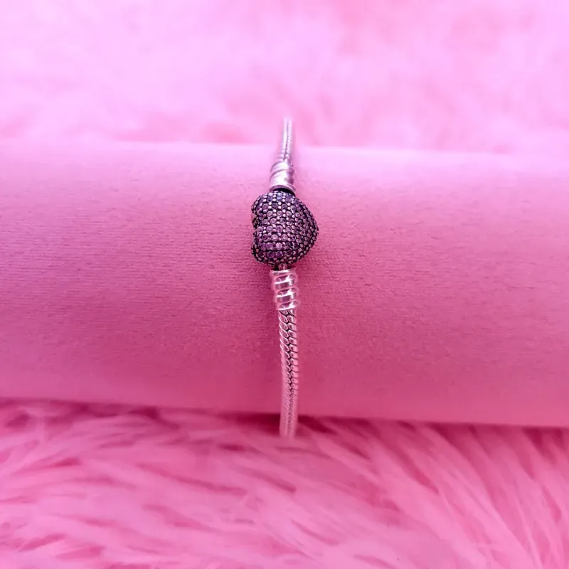 Pulsera Pandora con cierre de corazón abierto con brillantes 