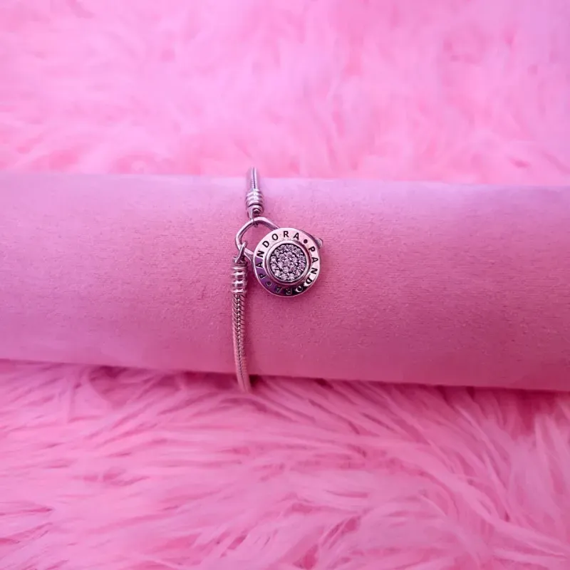 Pulsera Pandora de circonita cúbica con cierre de candado liso