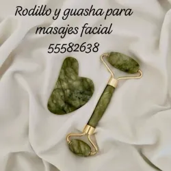 Rodillo y guasha para masajes facial