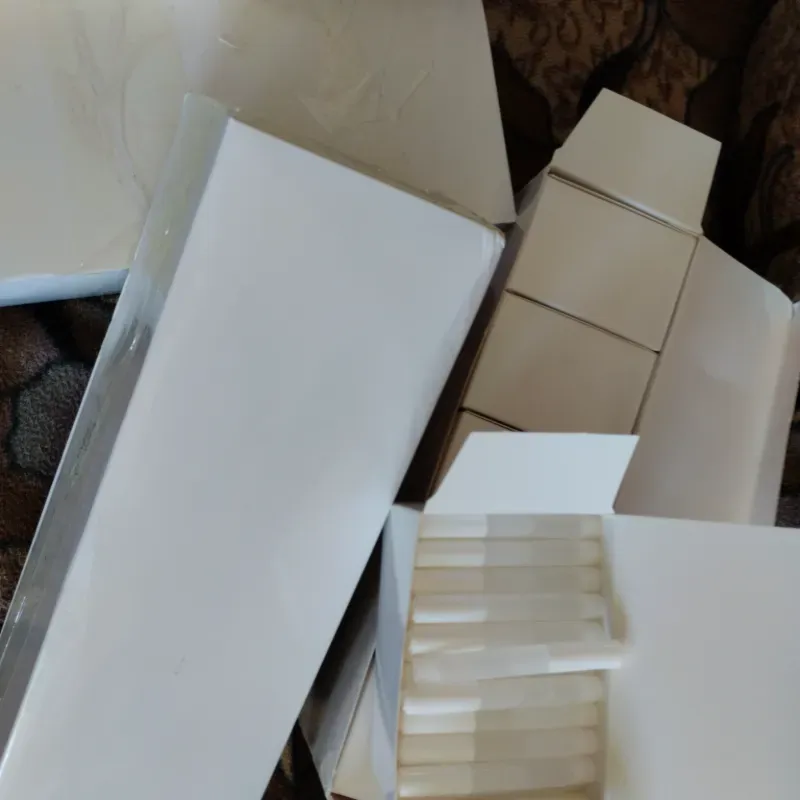 Cajas de PEGAMENTOS PARA TIPS