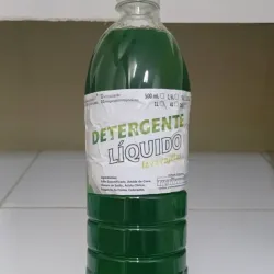 Detergente líquido para fregar 