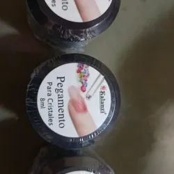 Pegamento de cristales