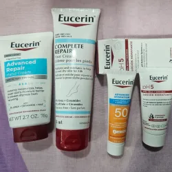 Kit Eucerin para manos y pies con urea y ceramidas