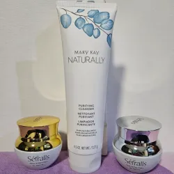 Limpiadora facial,  crema de dia y crema facial de noche 