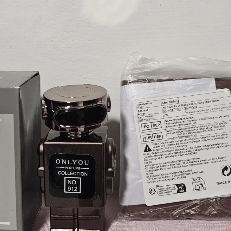 Mini perfume de hombre y billetera