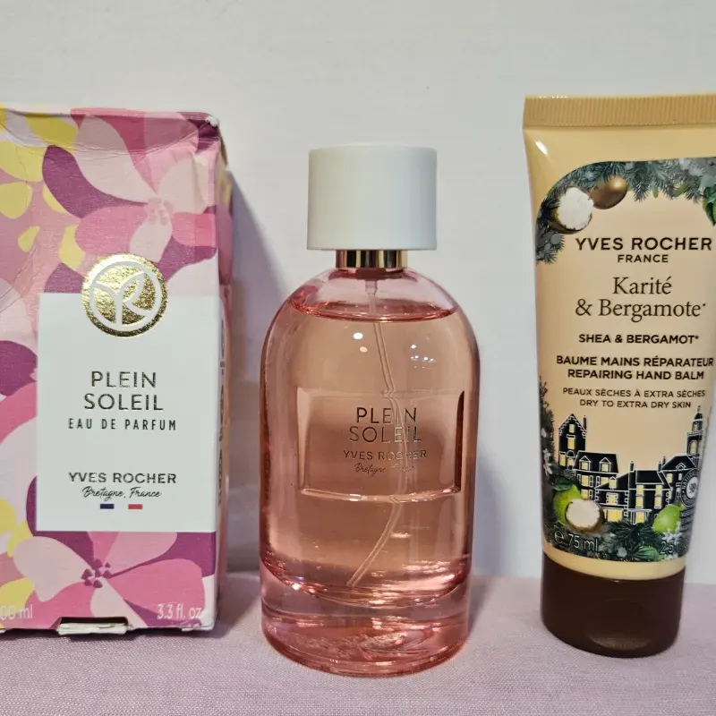 Perfume y crema para manos