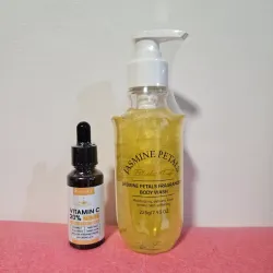 Sérum de Vitamina C y gel para ducha