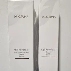 Tónico facial y serum hidratante 