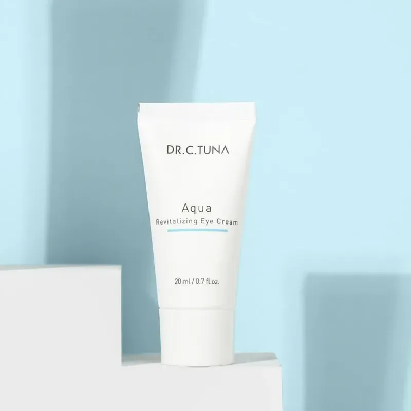Aqua crema de ojos revitalizante 