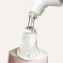 Limpiador Facial de Puras Rosas 