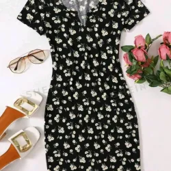 Vestido ajustado floral. Talla M