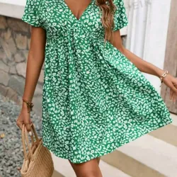 Vestido Estampado Con Flores. Talla L