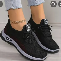 Zapatillas deportivas de mujer. Talla 41