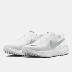 Nike Revolution 8