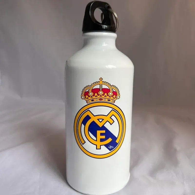 Botella deportiva escudo del Real Madrid 