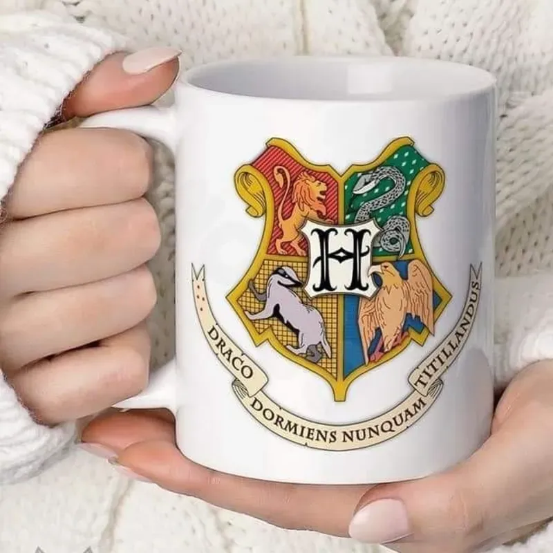 Jarra escudo de Hogwarts