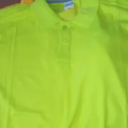 Pulover verde manzana con cuello