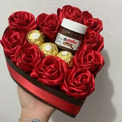 Corazón de Rosas Eternas