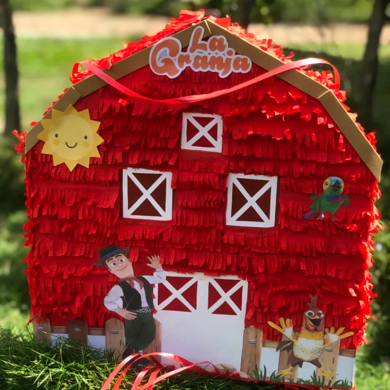Piñata de Granja Zenon 