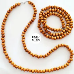 COLLAR CON CUENTAS DE MADERA