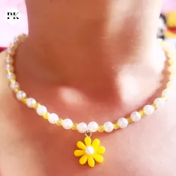 COLLAR DE PERLAS CON DIJE DE FLOR