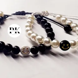 PULSERAS DE PERLAS CON CARITA FELIZ PARA PAREJAS
