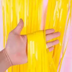 CORTINA MET FLECOS AMARILLO NEON