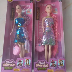 JUGUETE MUÑECA LENTEJUELA CON CARTERA CHARM