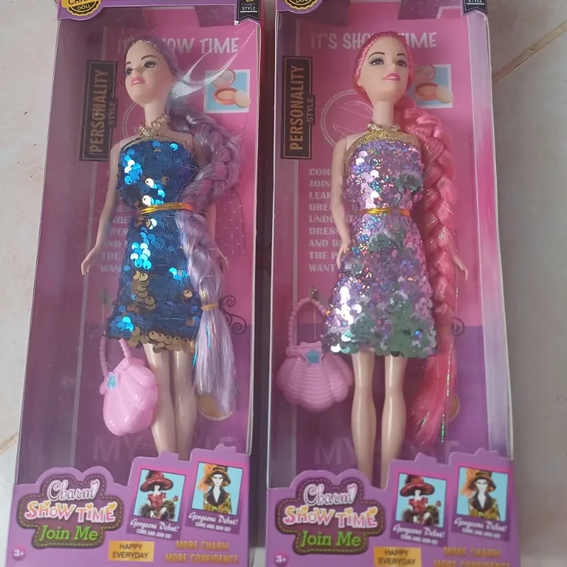 JUGUETE MUÑECA LENTEJUELA CON CARTERA CHARM