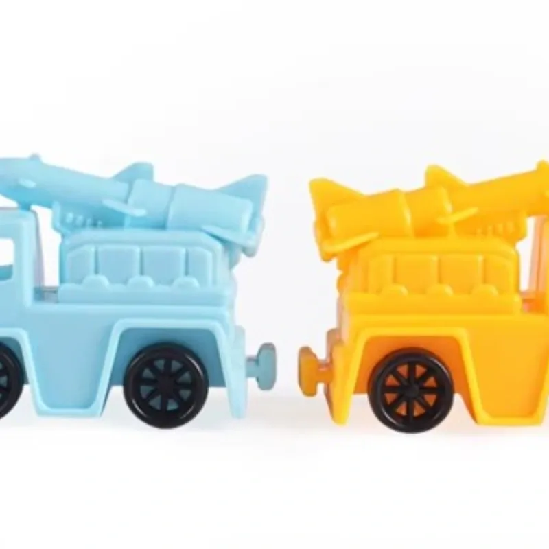 JUGUETE RELLENO CAMION COHETE 5CM