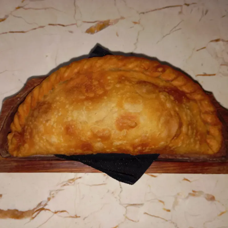 Empanada de Guayaba y Queso